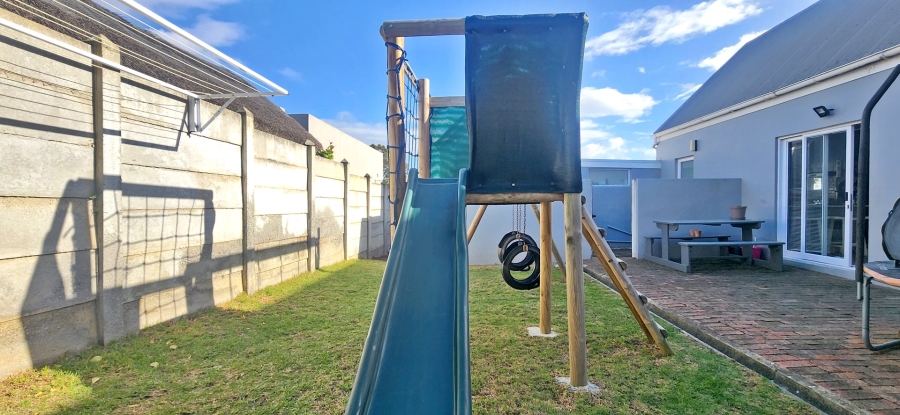 4 Bedroom Property for Sale in Bredasdorp Western Cape